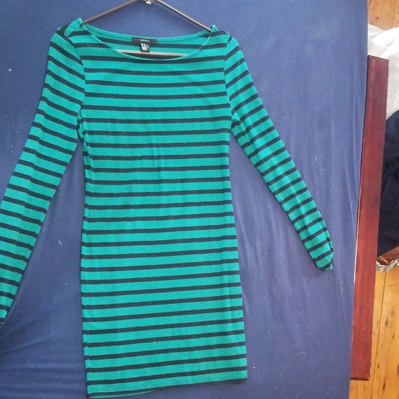 Forever 21 Dresses & Skirts - Dress